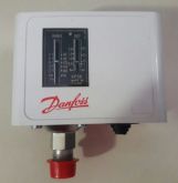 Pressostato Danfoss KP I- 36 MMS  (Escala):4 a 12 bar/ 2 a 12 bar